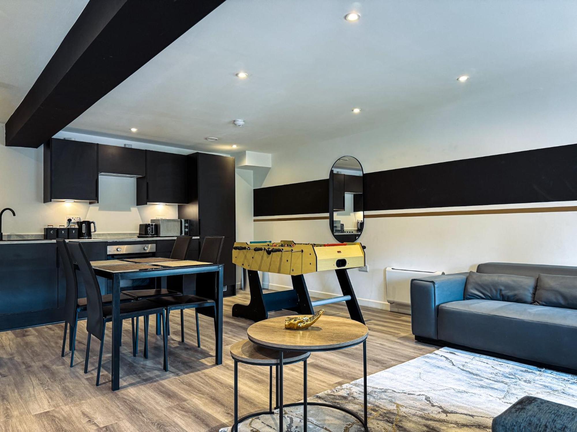 The Seven Suites Liverpool Exterior foto